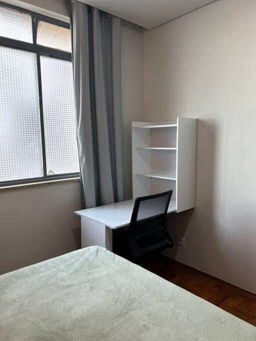 Apartamento No Centro De *